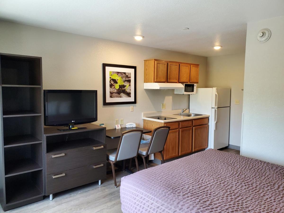 Woodspring Suites San Antonio South Exterior photo