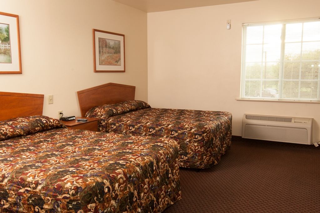 Woodspring Suites San Antonio South Room photo